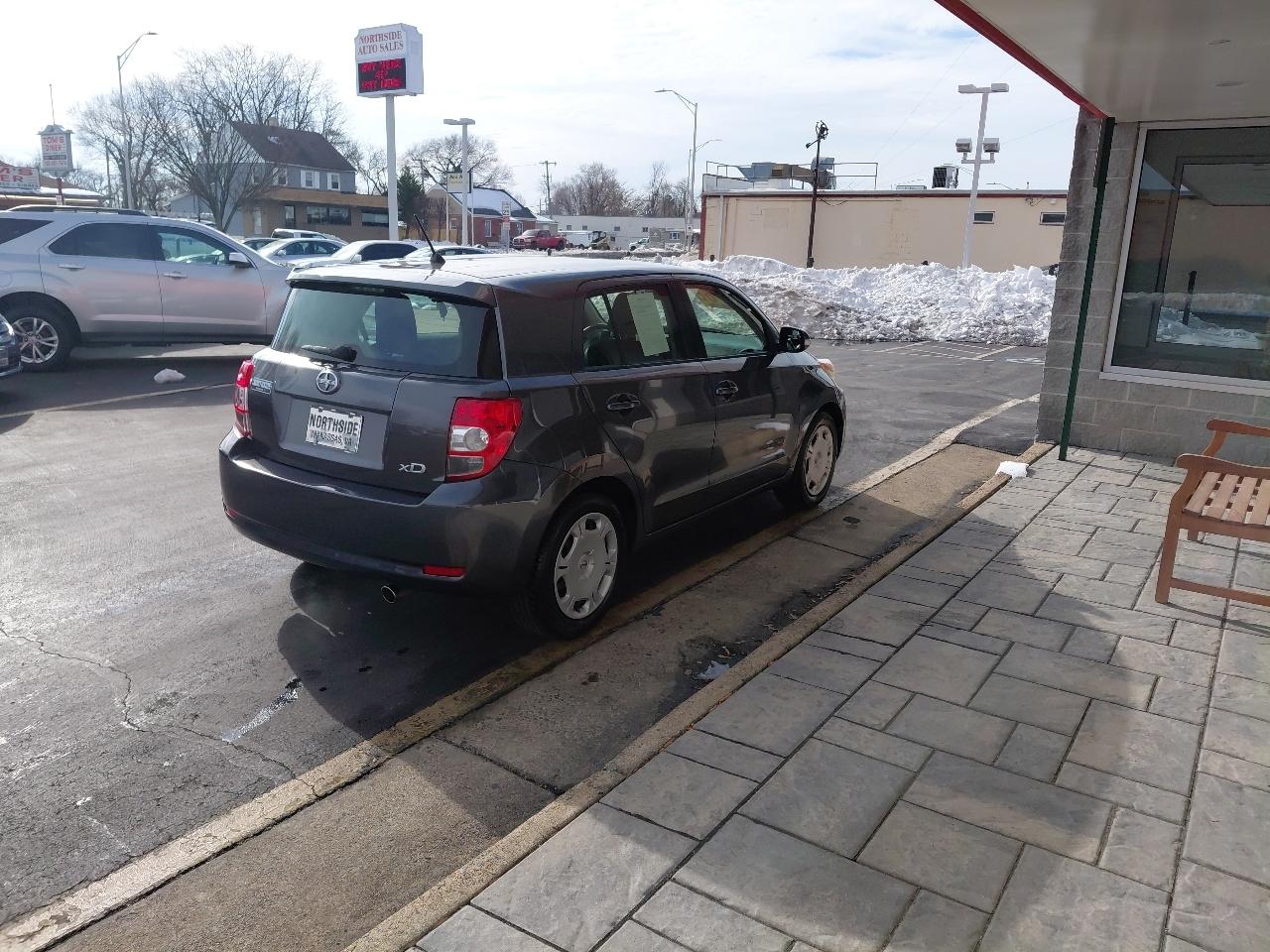 Scion xD 5dr HB Man (Natl) 2012