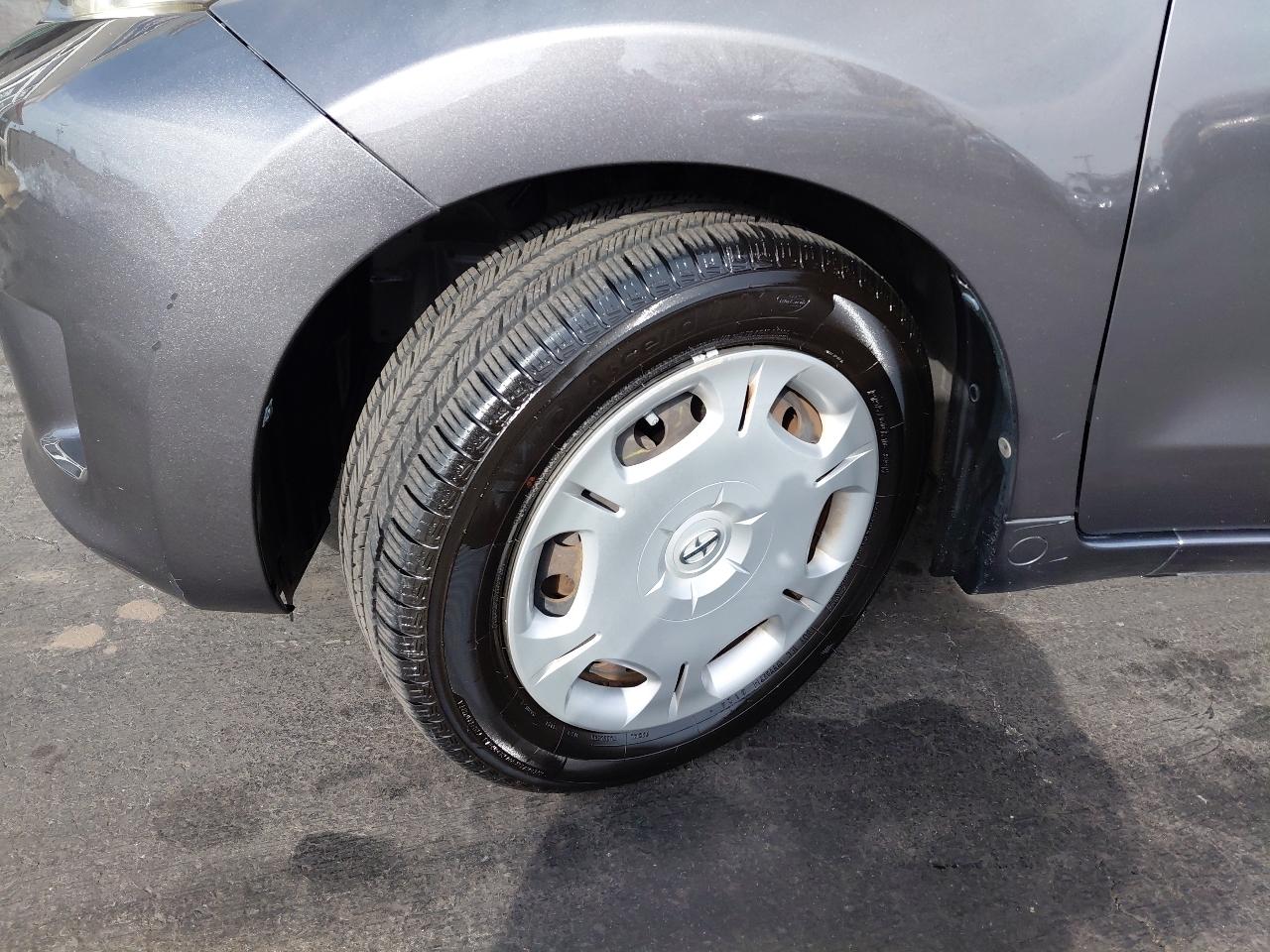 Scion xD 5dr HB Man (Natl) 2012