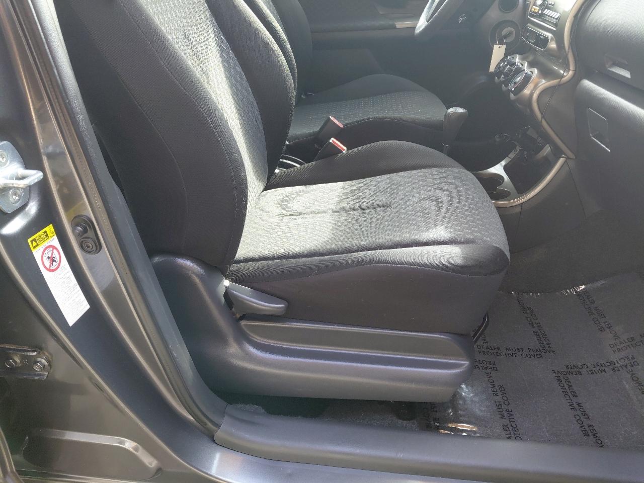 Scion xD 5dr HB Man (Natl) 2012