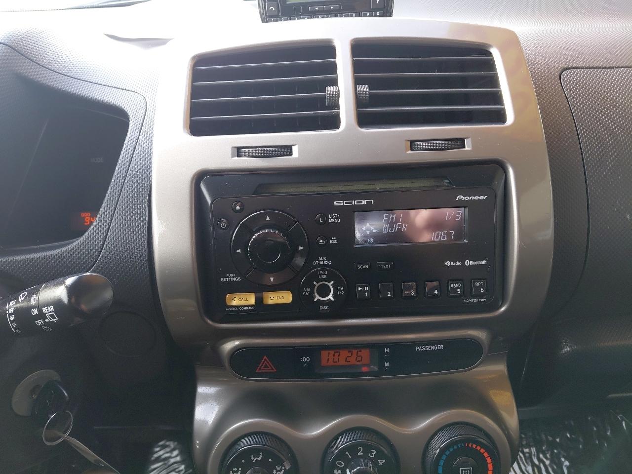 Scion xD 5dr HB Man (Natl) 2012