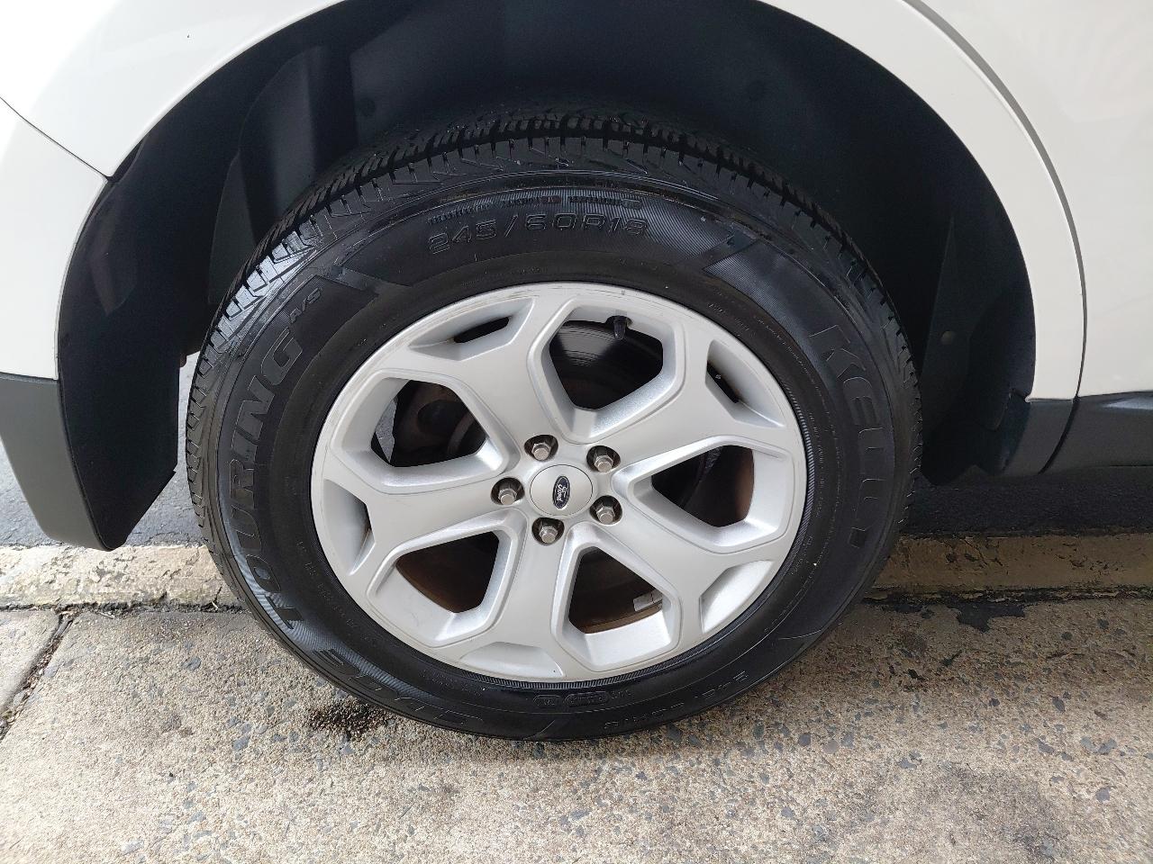 Ford Edge 4dr SEL FWD 2013