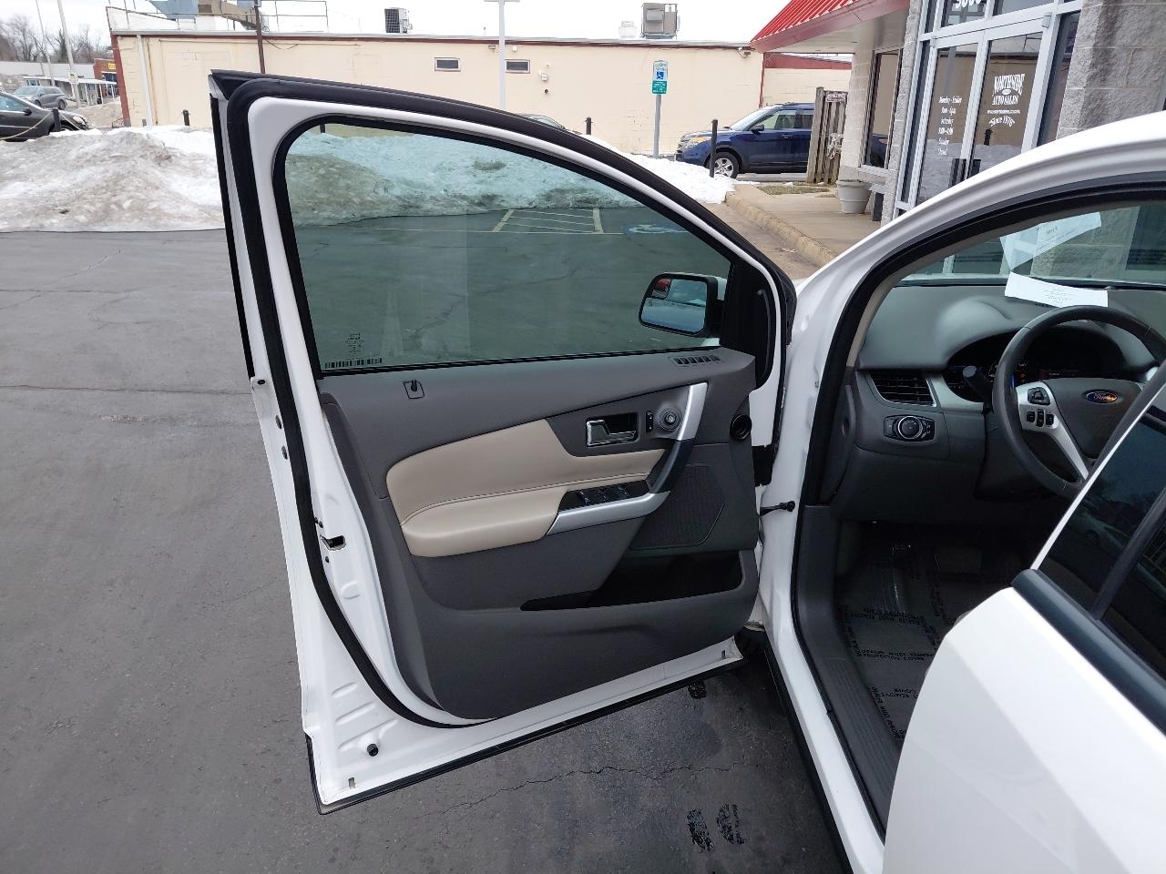 Ford Edge 4dr SEL FWD 2013