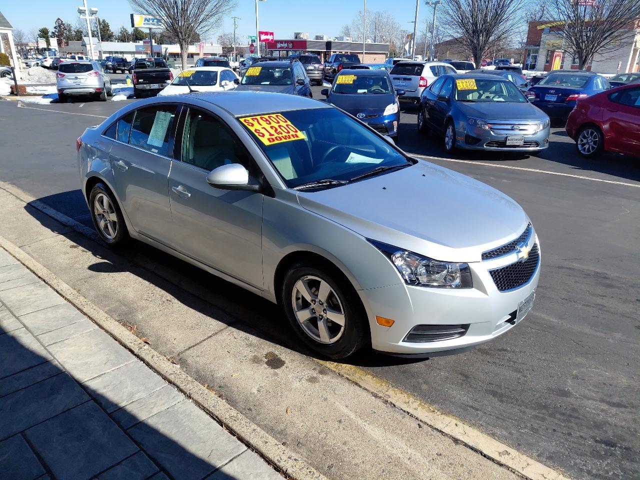 Chevrolet Cruze 4dr Sdn LT w/1LT 2011