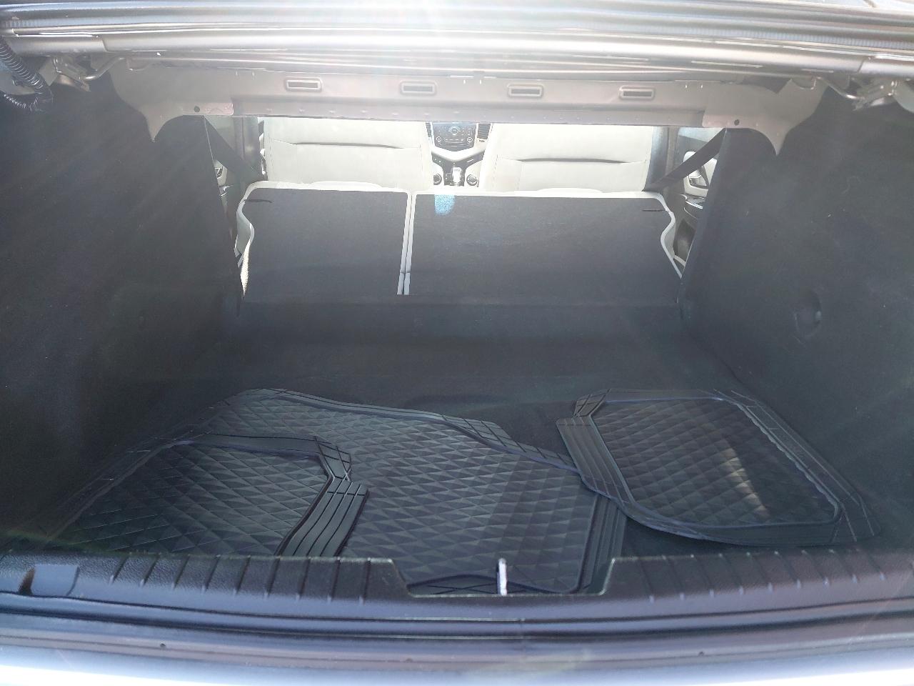 Chevrolet Cruze 4dr Sdn LT w/1LT 2011