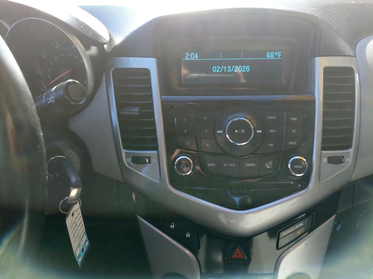 Chevrolet Cruze 4dr Sdn LT w/1LT 2011