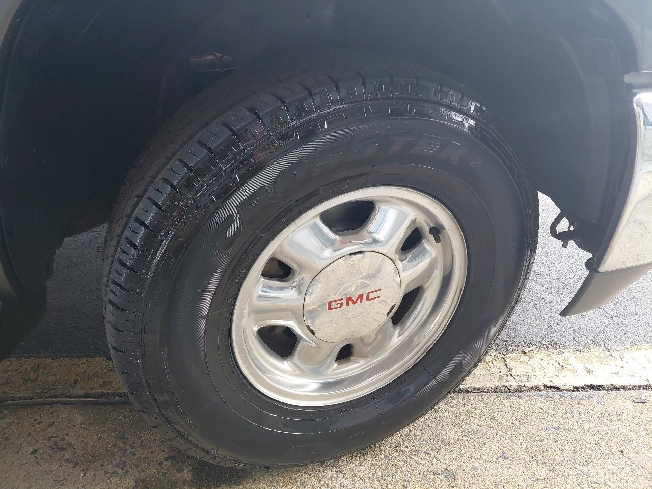 GMC Yukon XL 4dr 1500 SLT 2002