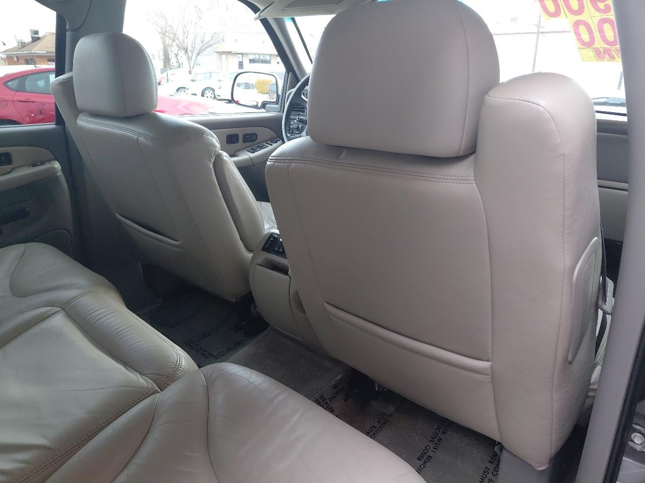 GMC Yukon XL 4dr 1500 SLT 2002