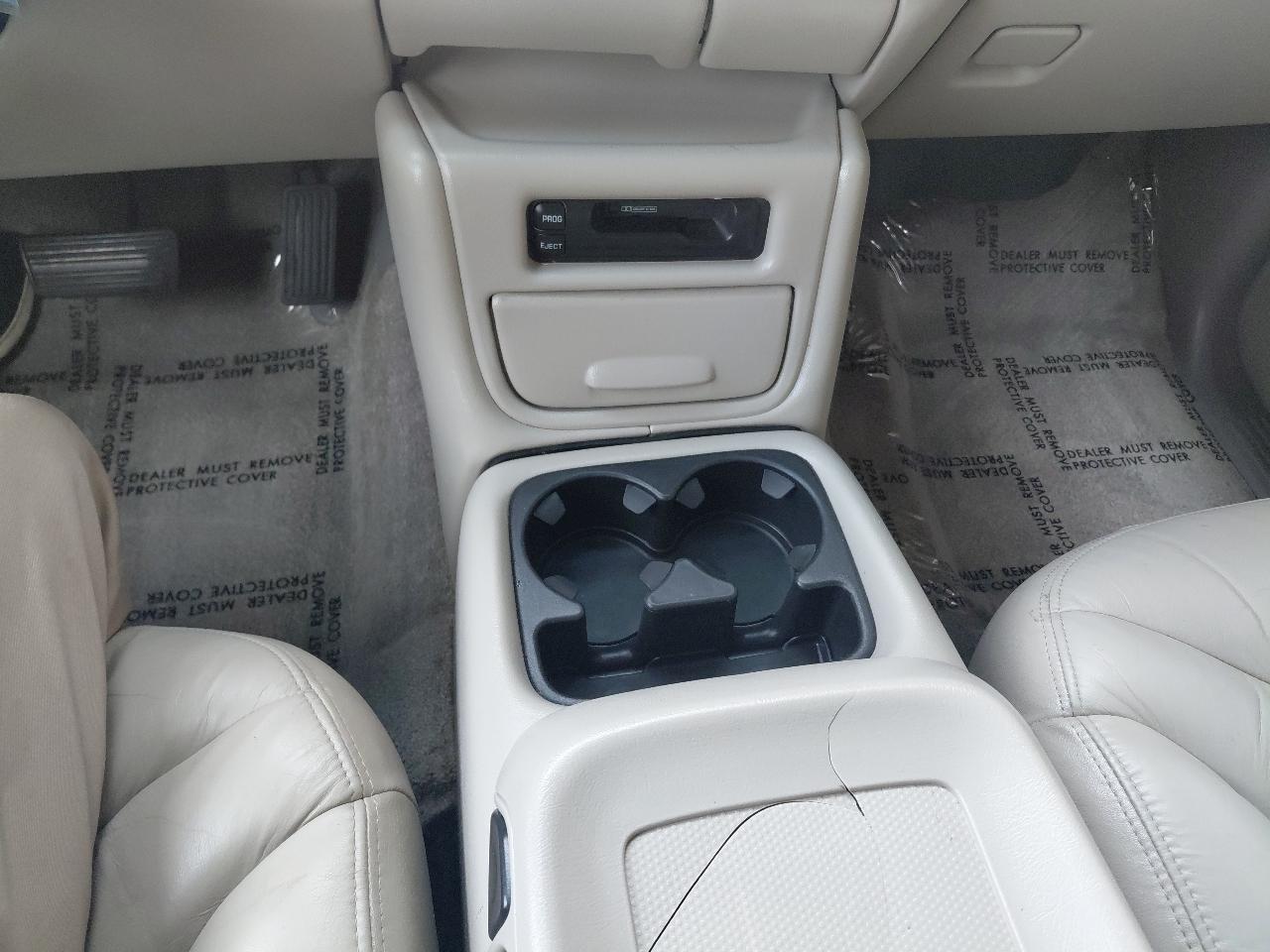 GMC Yukon XL 4dr 1500 SLT 2002