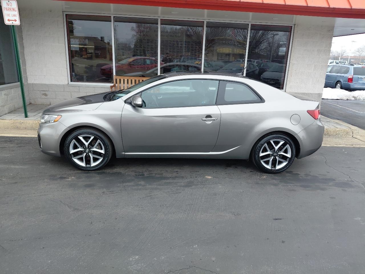 Kia Forte Koup 2dr Cpe Auto SX 2010