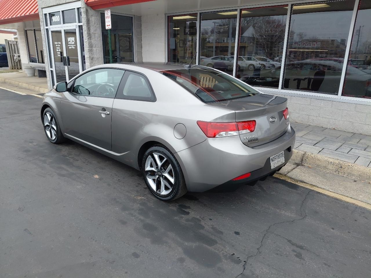 Kia Forte Koup 2dr Cpe Auto SX 2010