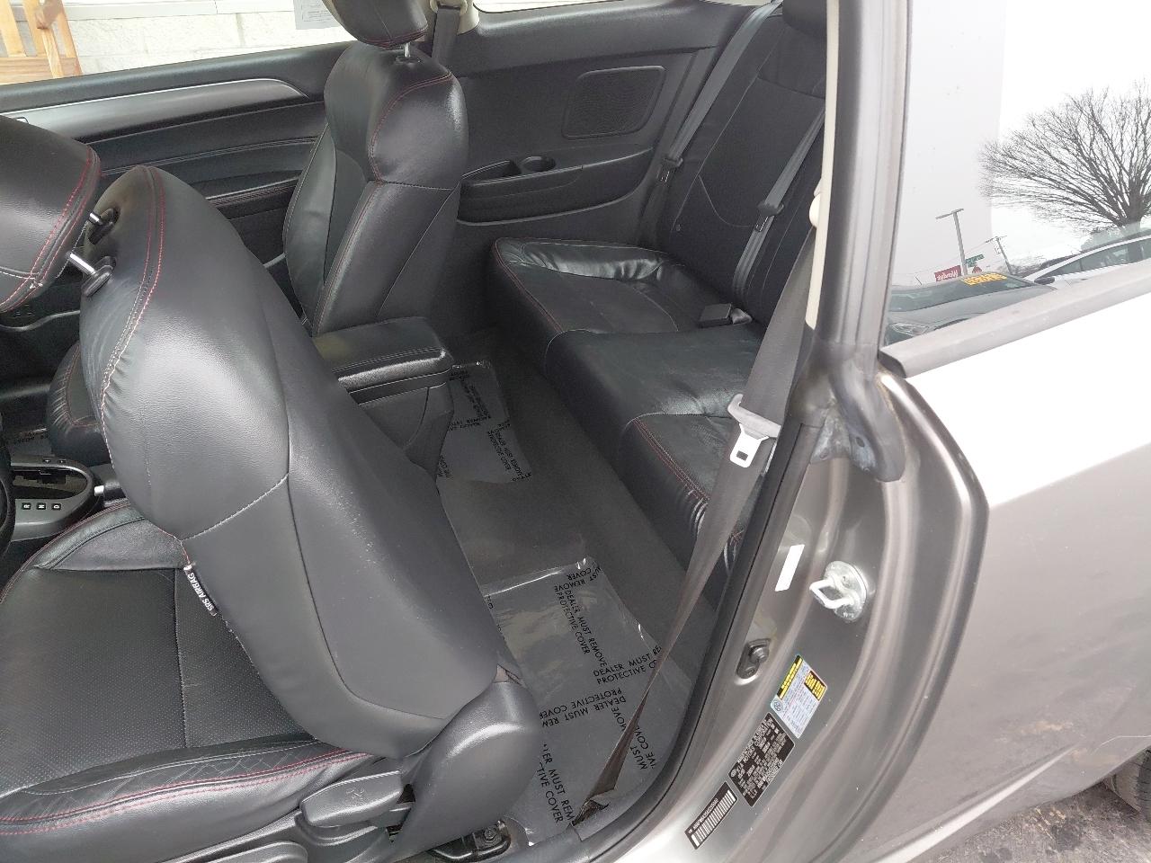 Kia Forte Koup 2dr Cpe Auto SX 2010