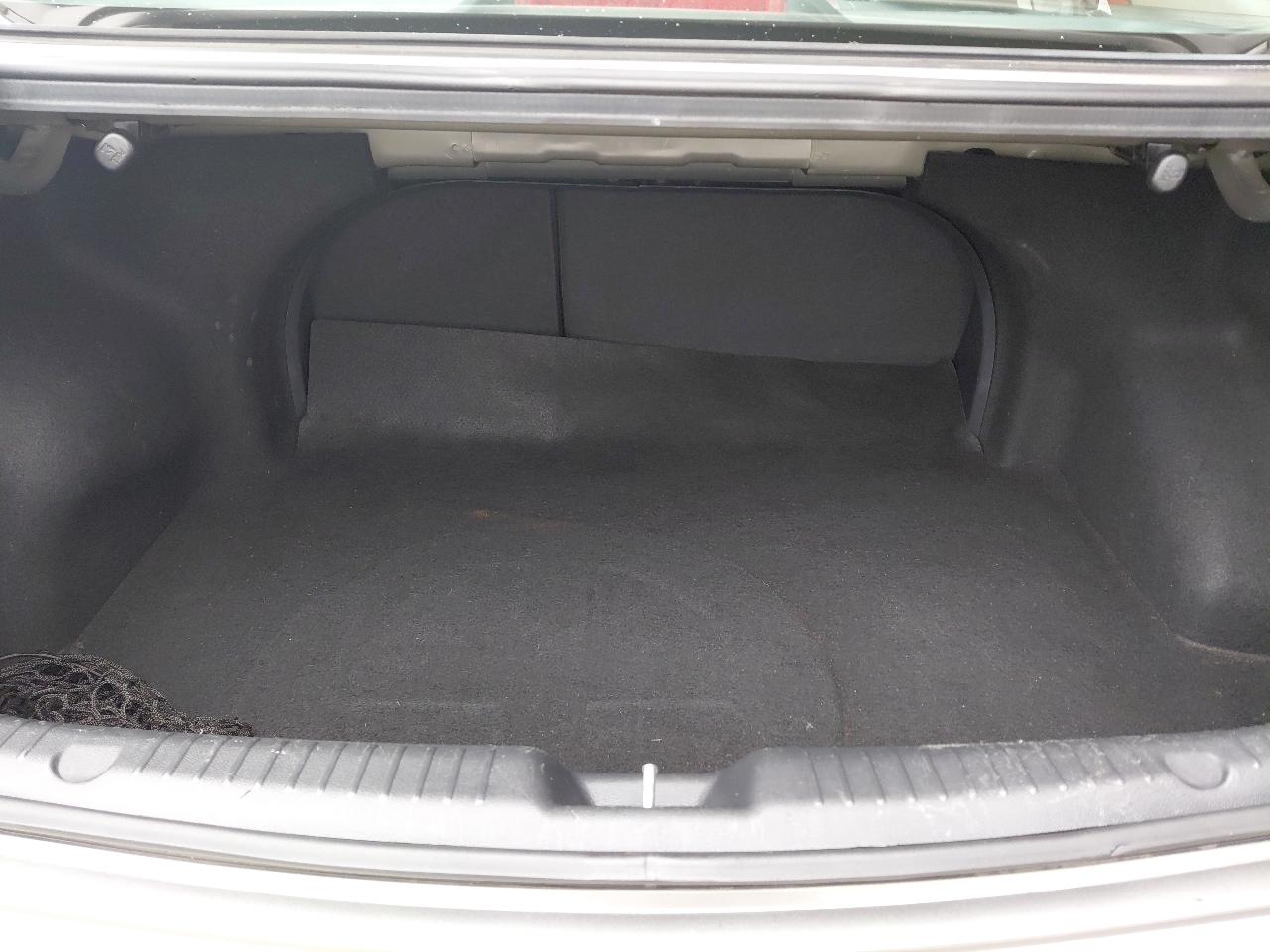 Kia Forte Koup 2dr Cpe Auto SX 2010