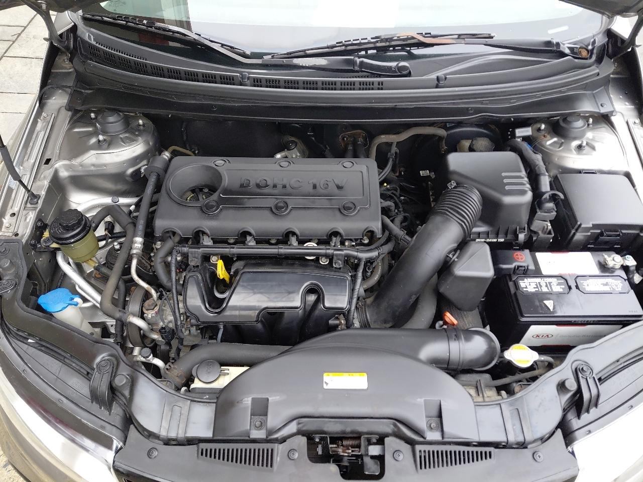 Kia Forte Koup 2dr Cpe Auto SX 2010