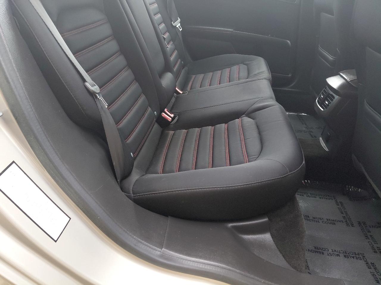 Ford Fusion 4dr Sdn SE FWD 2016