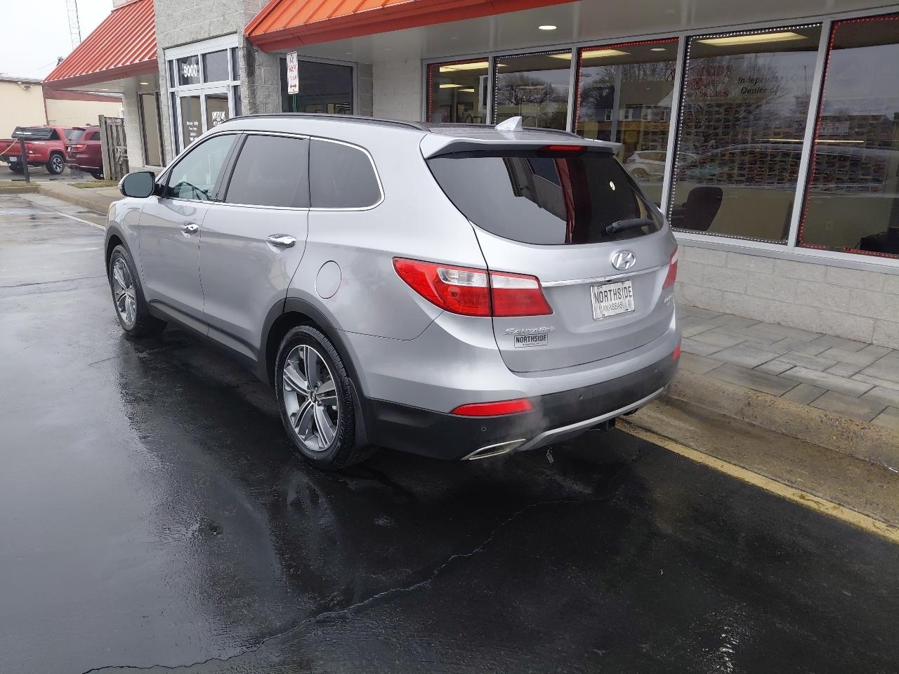 Hyundai Santa Fe FWD 4dr Limited 2016