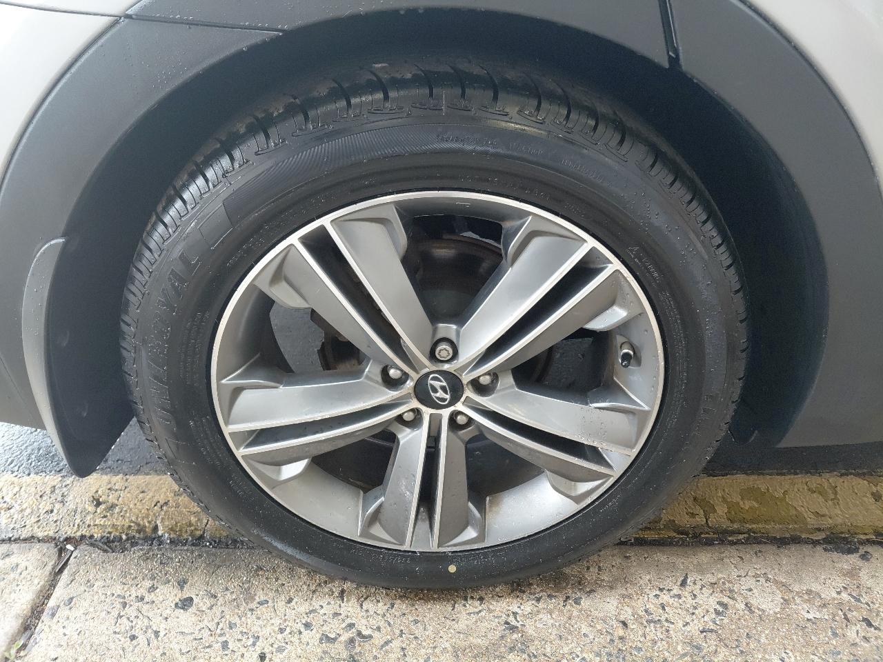 Hyundai Santa Fe FWD 4dr Limited 2016