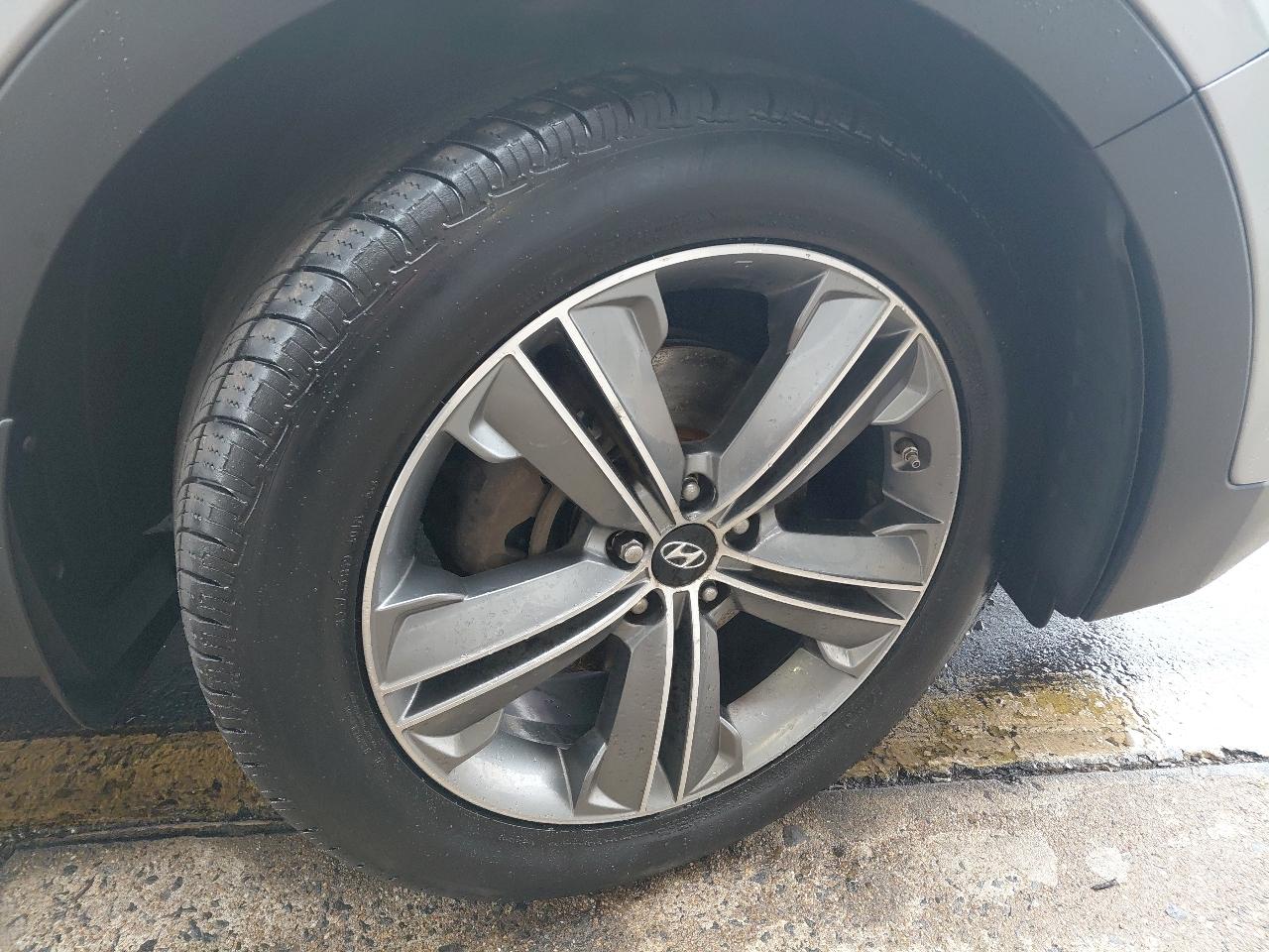 Hyundai Santa Fe FWD 4dr Limited 2016