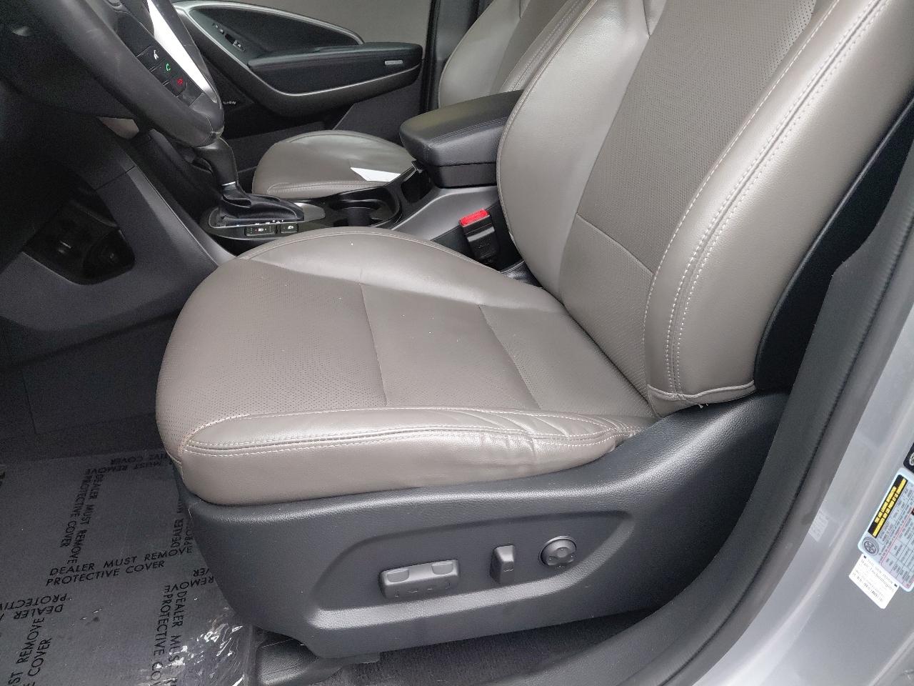 Hyundai Santa Fe FWD 4dr Limited 2016