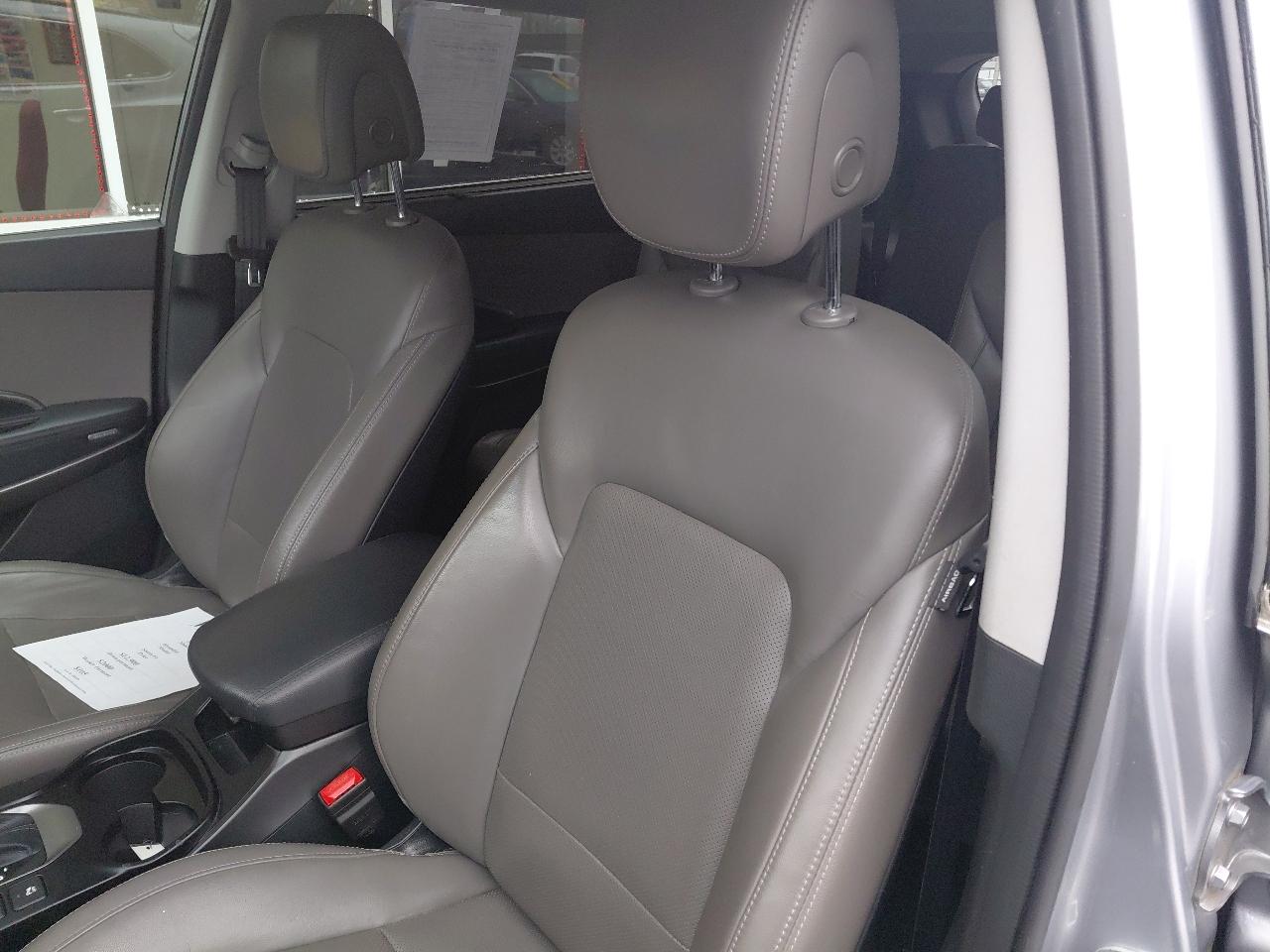 Hyundai Santa Fe FWD 4dr Limited 2016