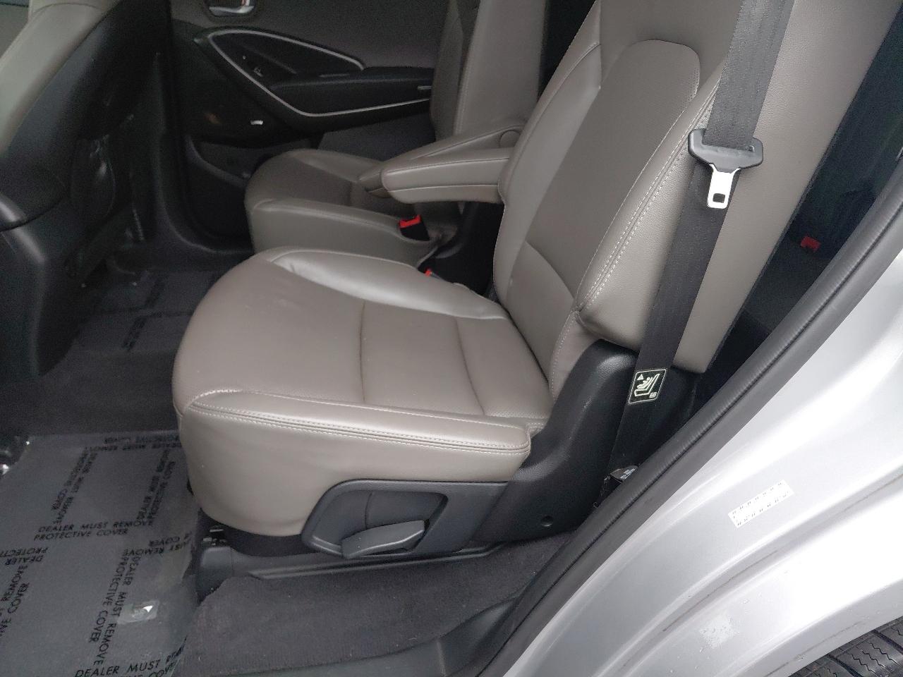 Hyundai Santa Fe FWD 4dr Limited 2016