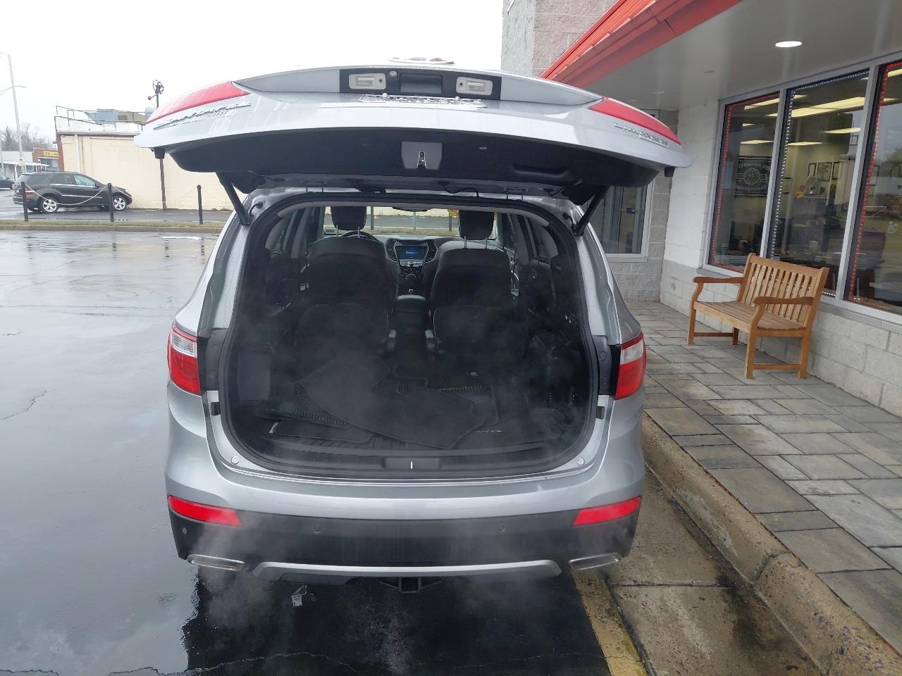 Hyundai Santa Fe FWD 4dr Limited 2016