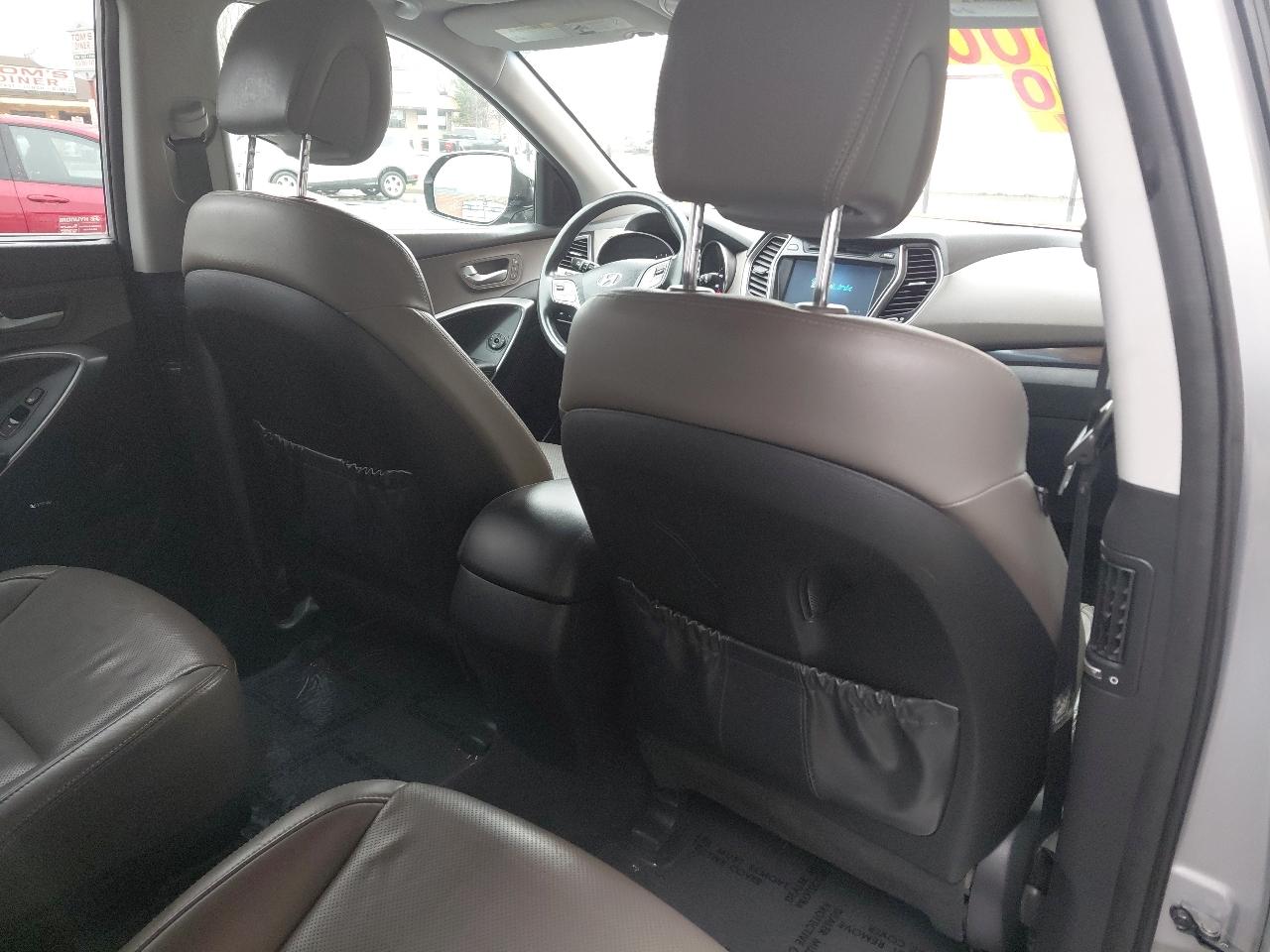 Hyundai Santa Fe FWD 4dr Limited 2016