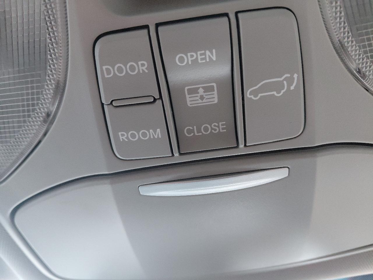 Hyundai Santa Fe FWD 4dr Limited 2016