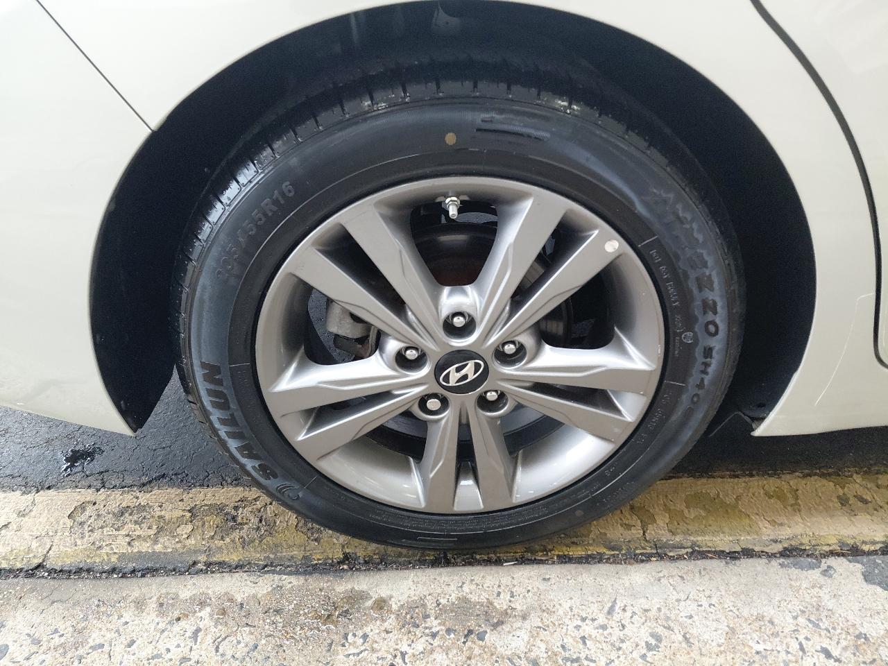 Hyundai Elantra Value Edition 2.0L Auto (Alabama) 2018