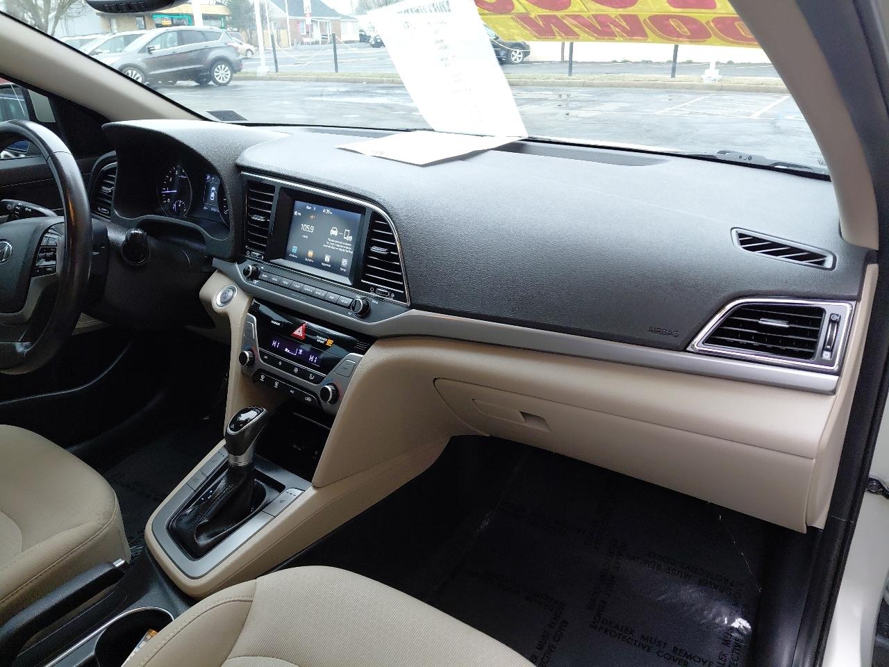 Hyundai Elantra Value Edition 2.0L Auto (Alabama) 2018