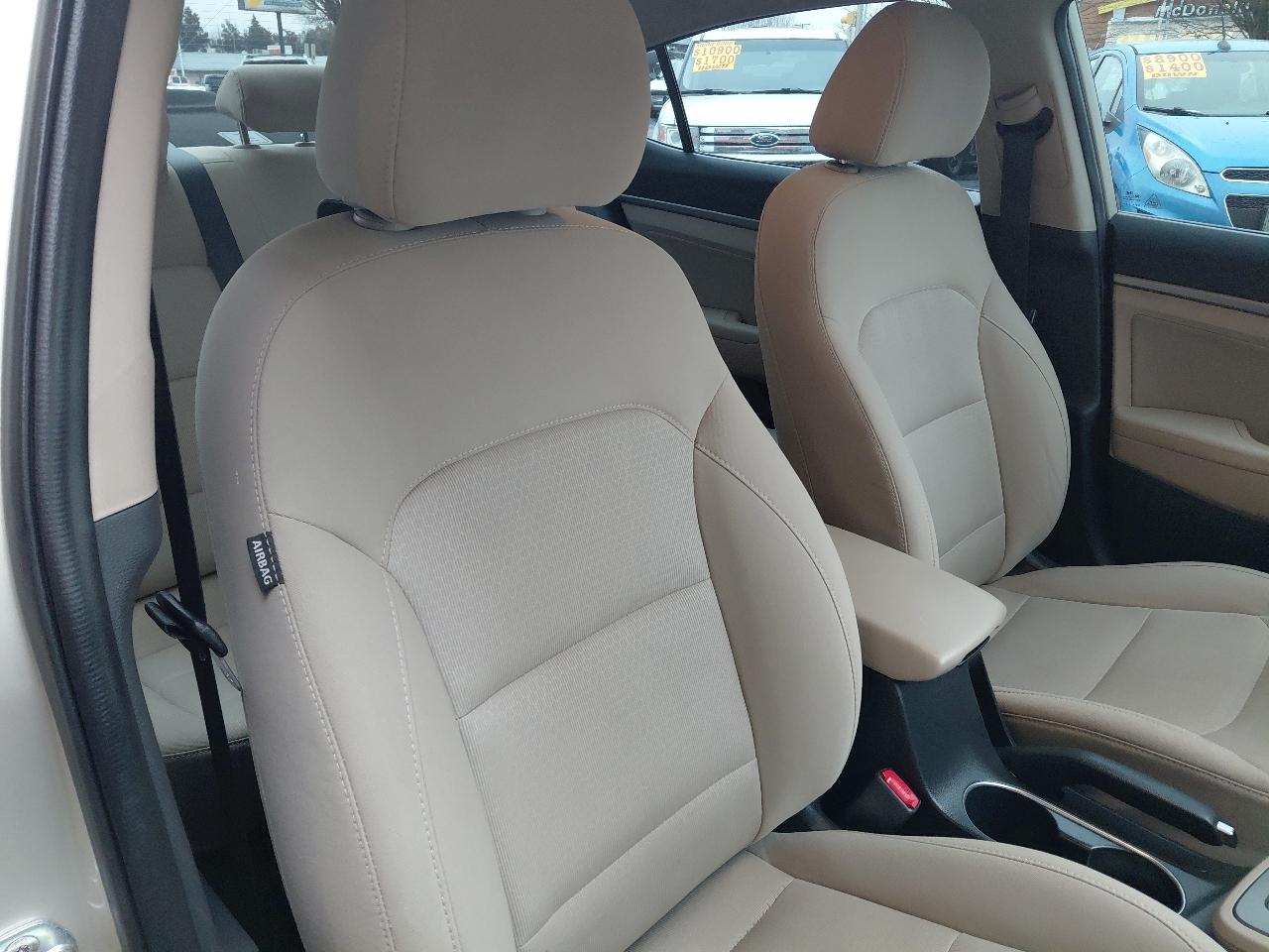 Hyundai Elantra Value Edition 2.0L Auto (Alabama) 2018