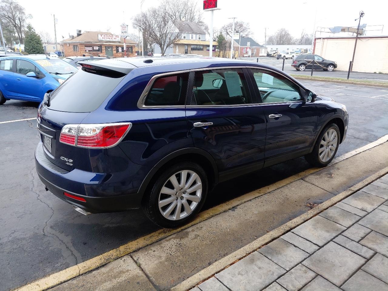 Mazda CX-9 AWD 4dr Grand Touring 2010