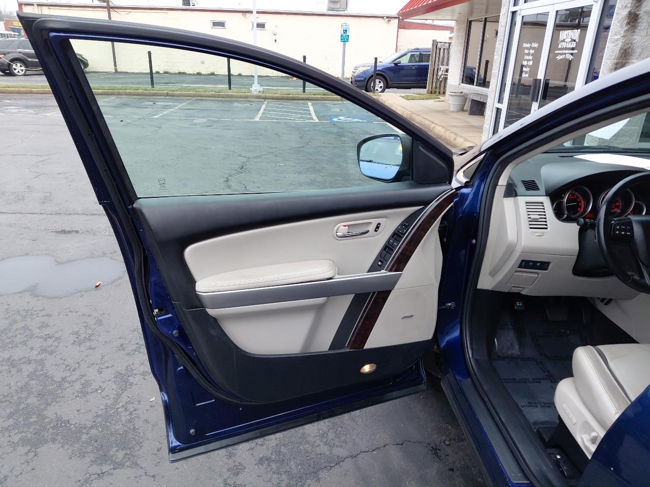 Mazda CX-9 AWD 4dr Grand Touring 2010