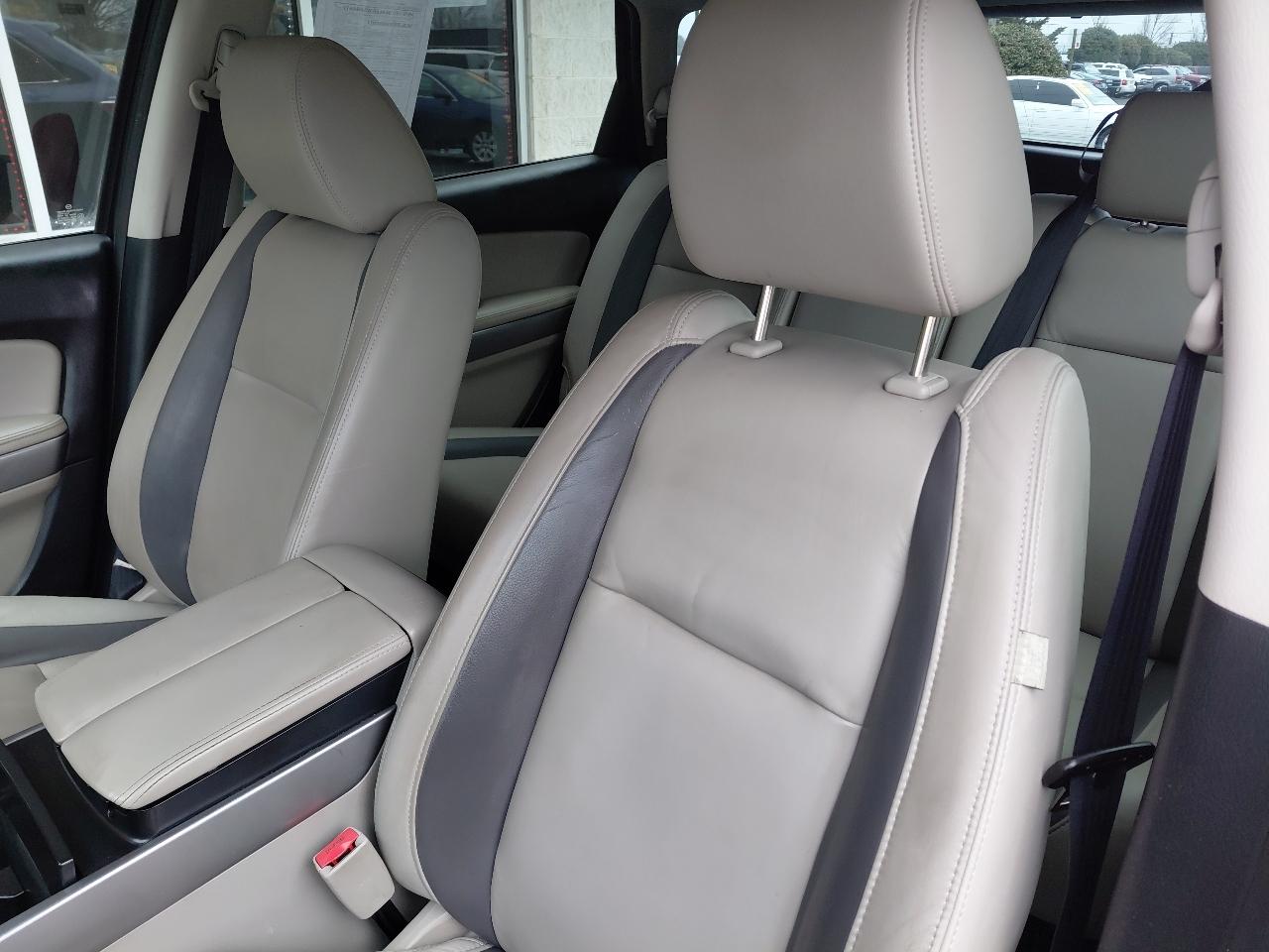 Mazda CX-9 AWD 4dr Grand Touring 2010