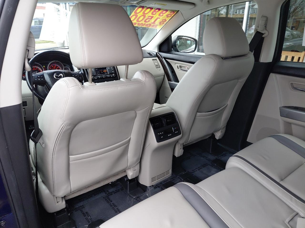 Mazda CX-9 AWD 4dr Grand Touring 2010