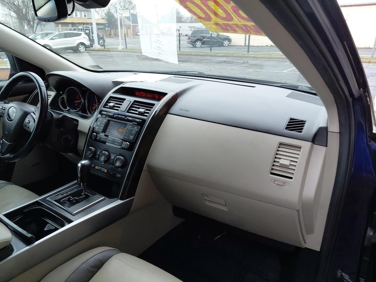 Mazda CX-9 AWD 4dr Grand Touring 2010