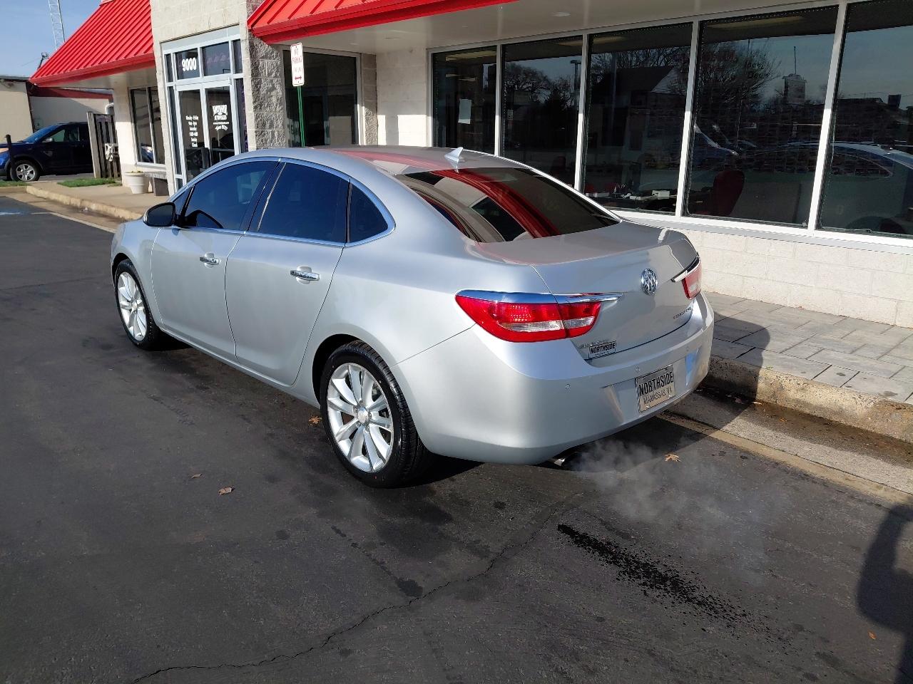 Buick Verano 4dr Sdn Leather Group 2014