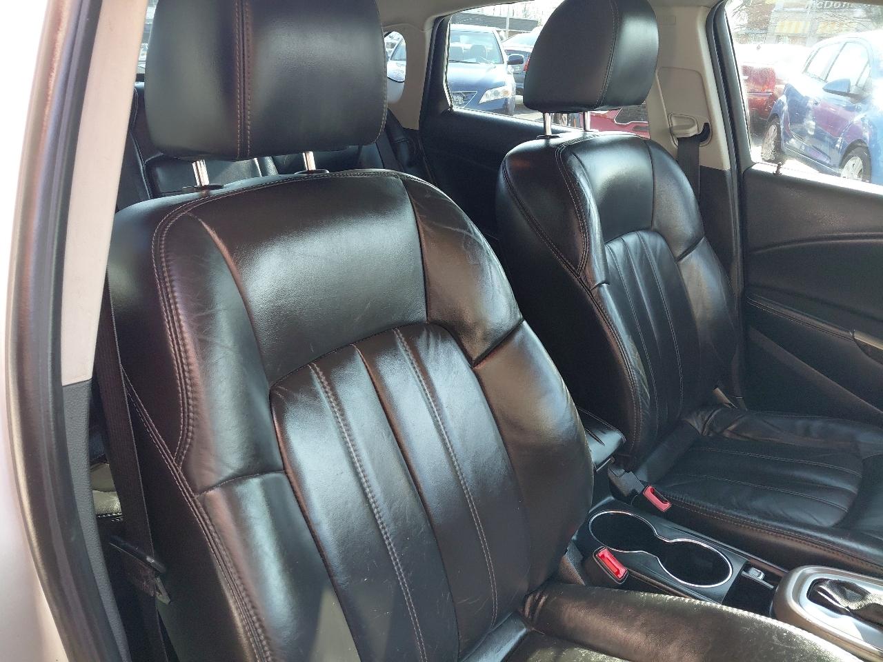 Buick Verano 4dr Sdn Leather Group 2014