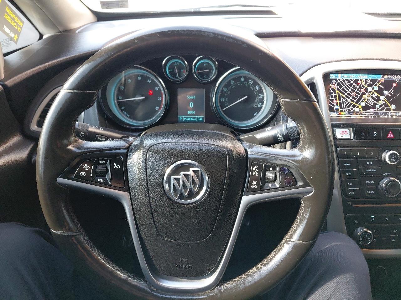 Buick Verano 4dr Sdn Leather Group 2014