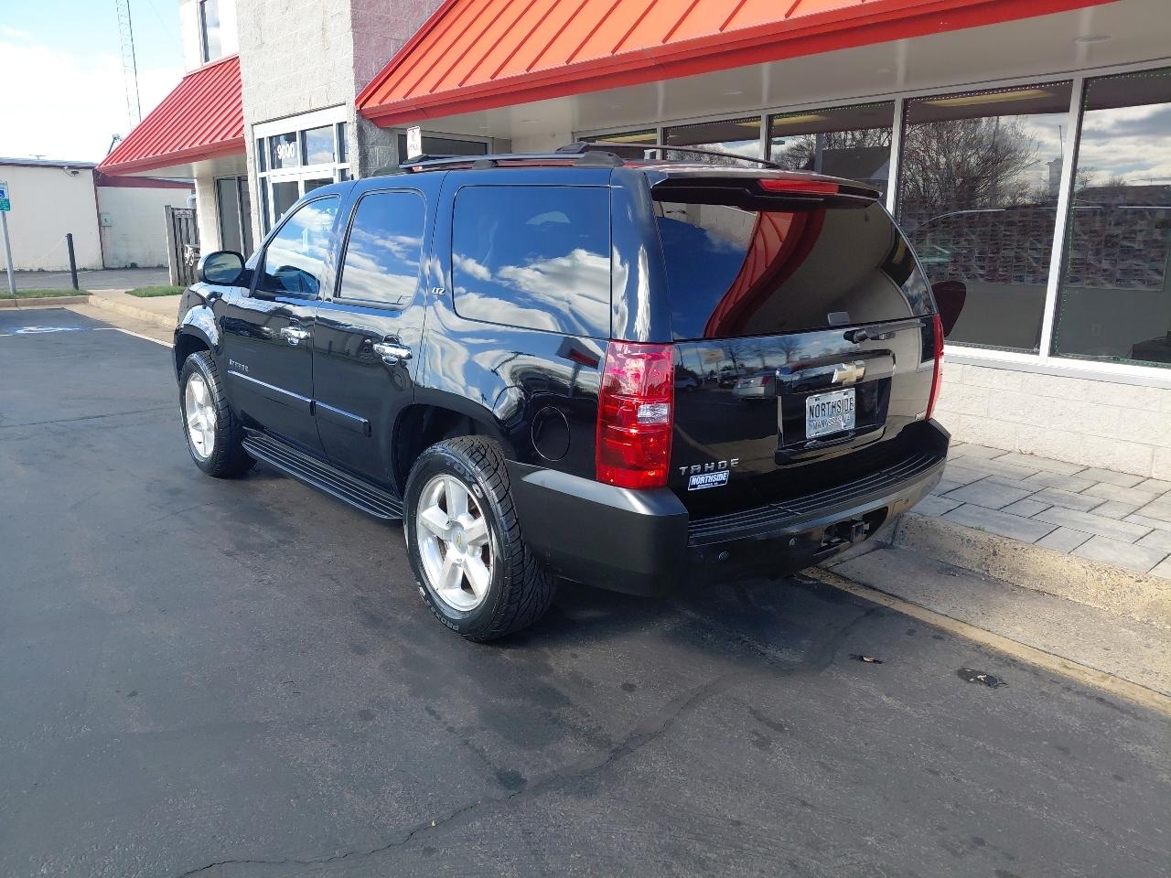 Chevrolet Tahoe 2WD 4dr 1500 LTZ 2007