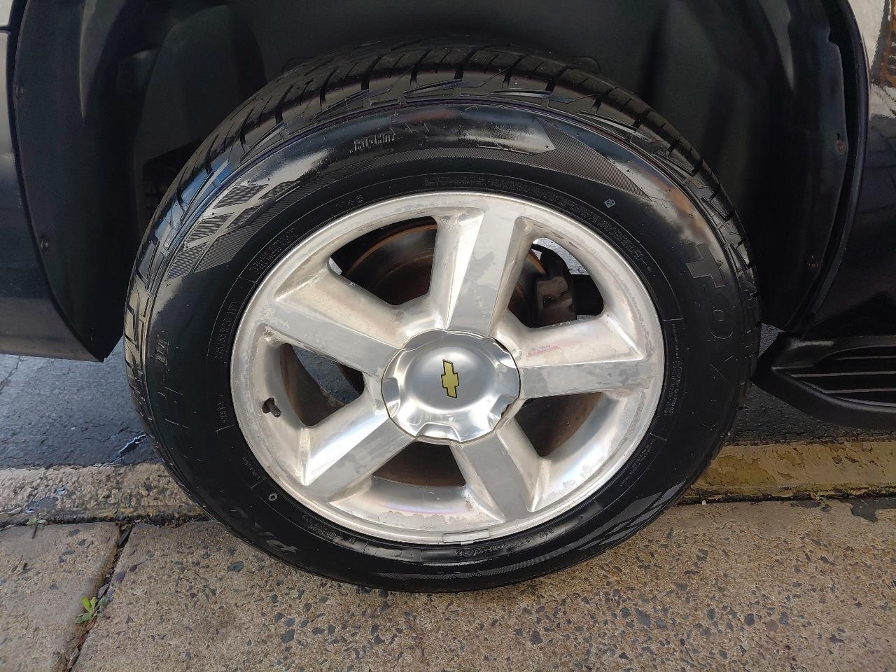 Chevrolet Tahoe 2WD 4dr 1500 LTZ 2007