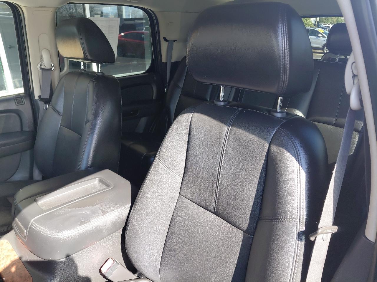 Chevrolet Tahoe 2WD 4dr 1500 LTZ 2007