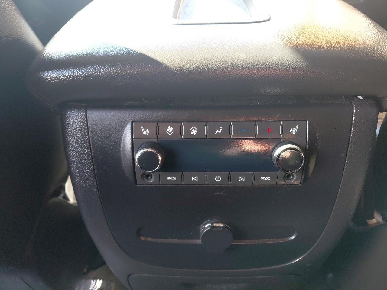 Chevrolet Tahoe 2WD 4dr 1500 LTZ 2007