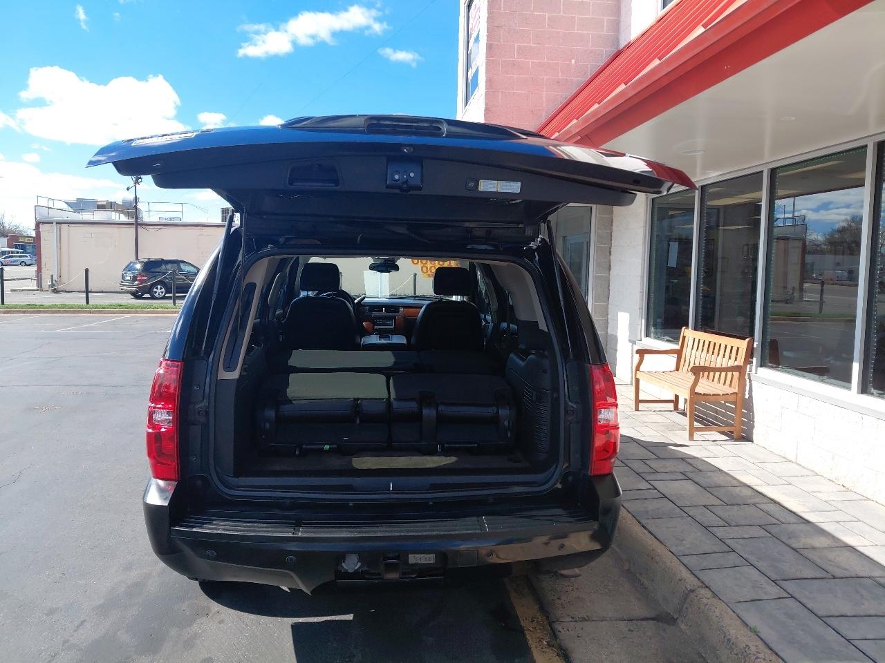 Chevrolet Tahoe 2WD 4dr 1500 LTZ 2007