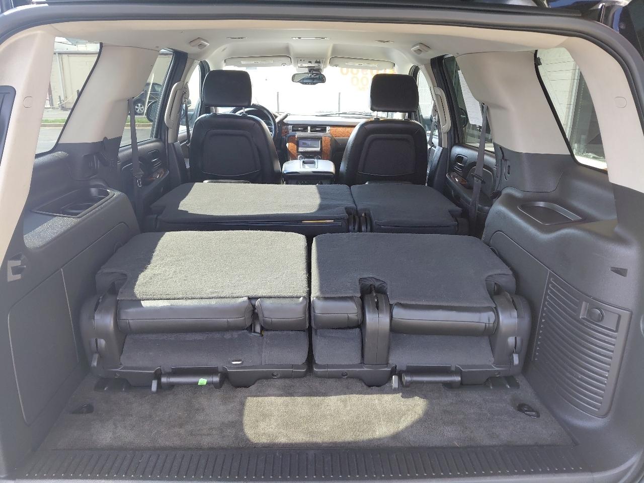 Chevrolet Tahoe 2WD 4dr 1500 LTZ 2007