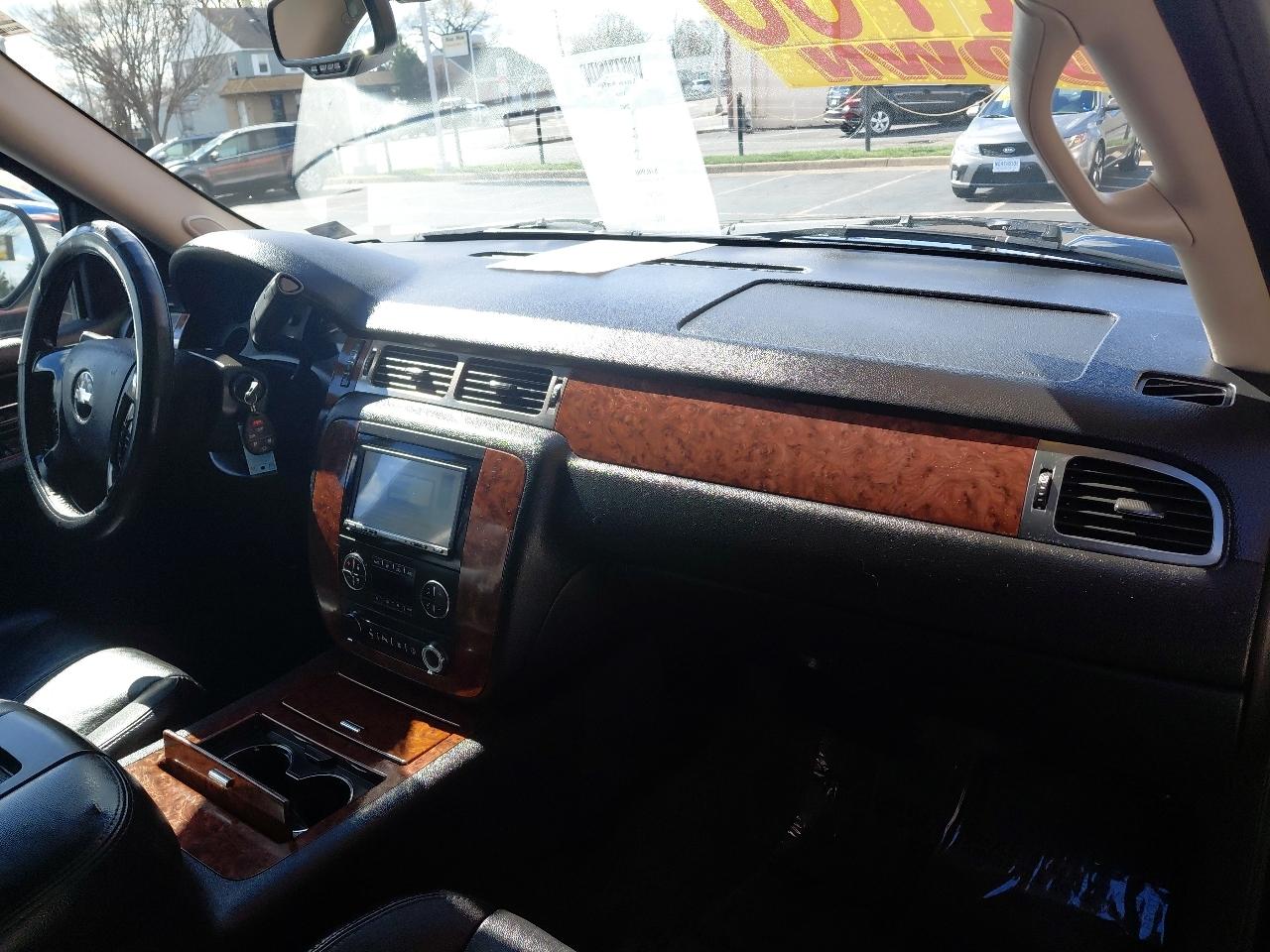 Chevrolet Tahoe 2WD 4dr 1500 LTZ 2007