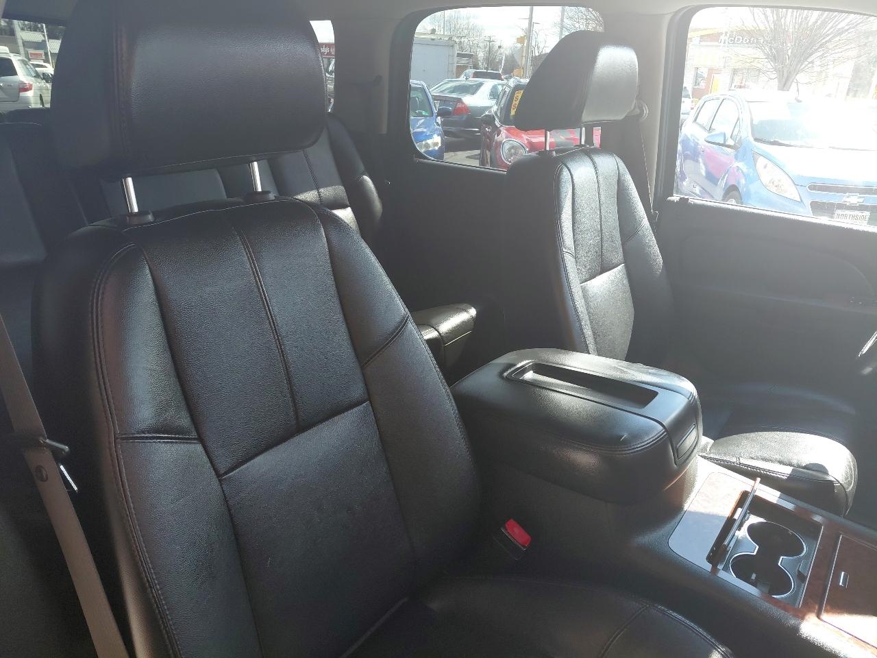 Chevrolet Tahoe 2WD 4dr 1500 LTZ 2007