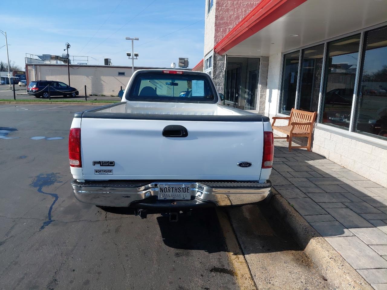 Ford F-150 Reg Cab 120" Lariat 1999