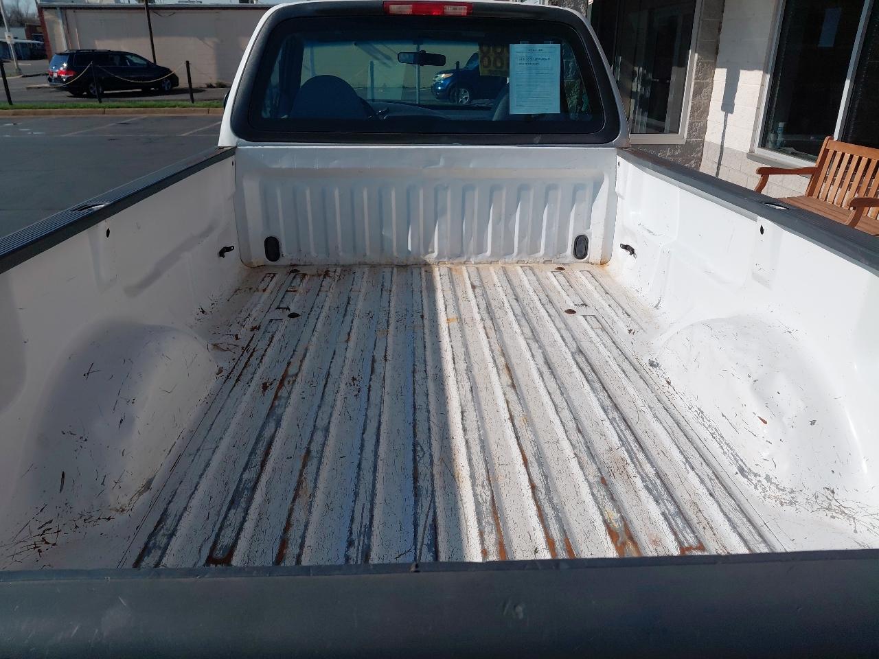 Ford F-150 Reg Cab 120" Lariat 1999