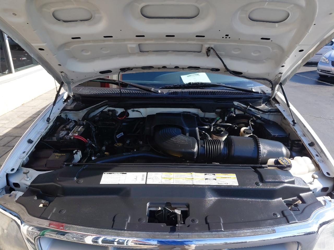 Ford F-150 Reg Cab 120" Lariat 1999