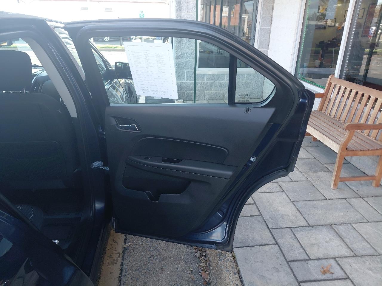 Chevrolet Equinox FWD 4dr LS 2017